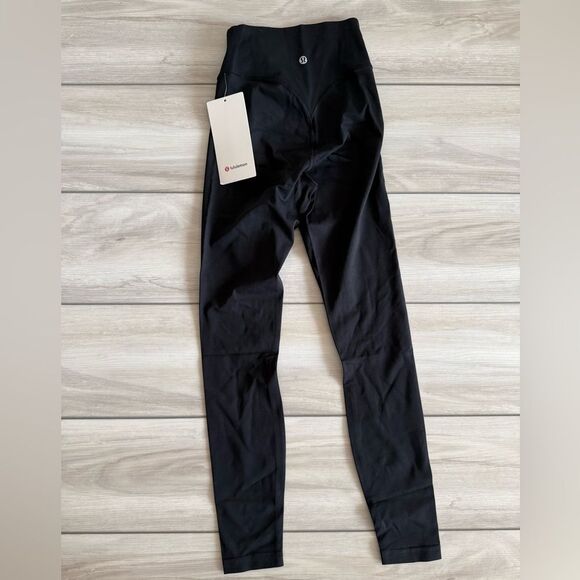 Lululemon Breezethrough High-Rise Leggings 25”Black 4 NWT IN PACKAGE - Picture 5 of 9